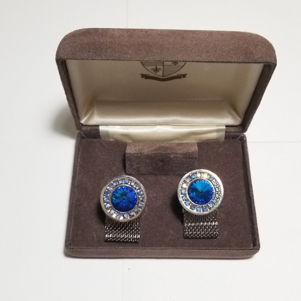 Vintage Rivoli Blue and Aurora Rhinestones Cufflinks Set - Picture 6 of 6